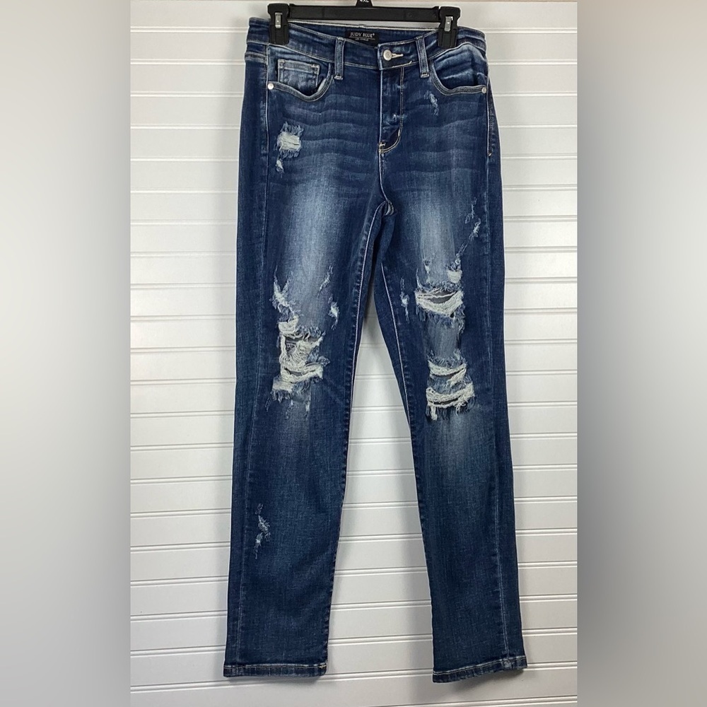 Judy Blue Jeans Womens 7/28 Boyfriend Fit Destroyed Splattered Dark